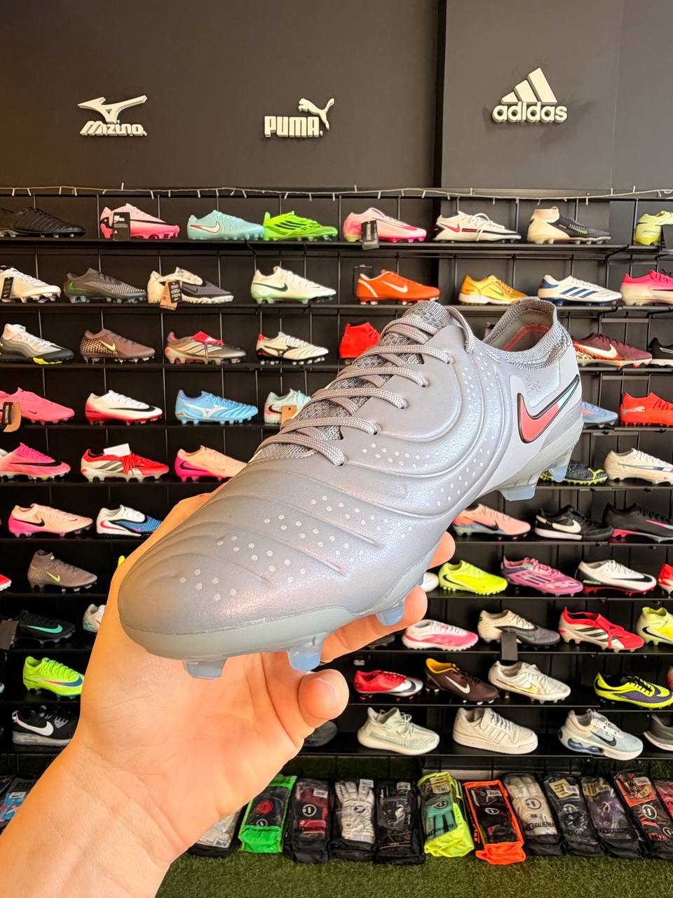 NIKE TIEMPO LEGEND 10 FG + BRINDES (PRONTA ENTREGA)