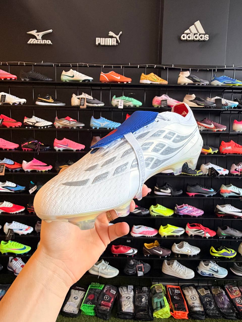 ADIDAS PREDATOR ELITE (FG) PRONTA ENTREGA