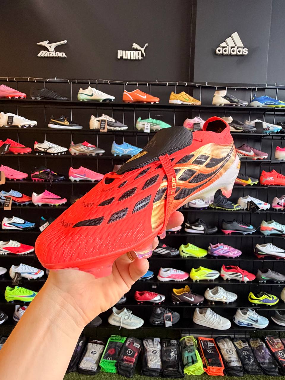 ADIDAS PREDATOR ELITE (FG) PRONTA ENTREGA