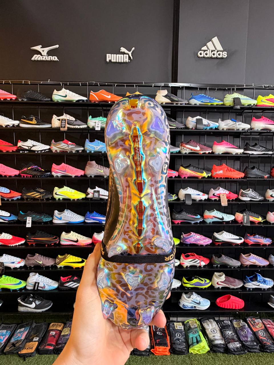 ADIDAS PREDATOR ELITE (FG) PRONTA ENTREGA