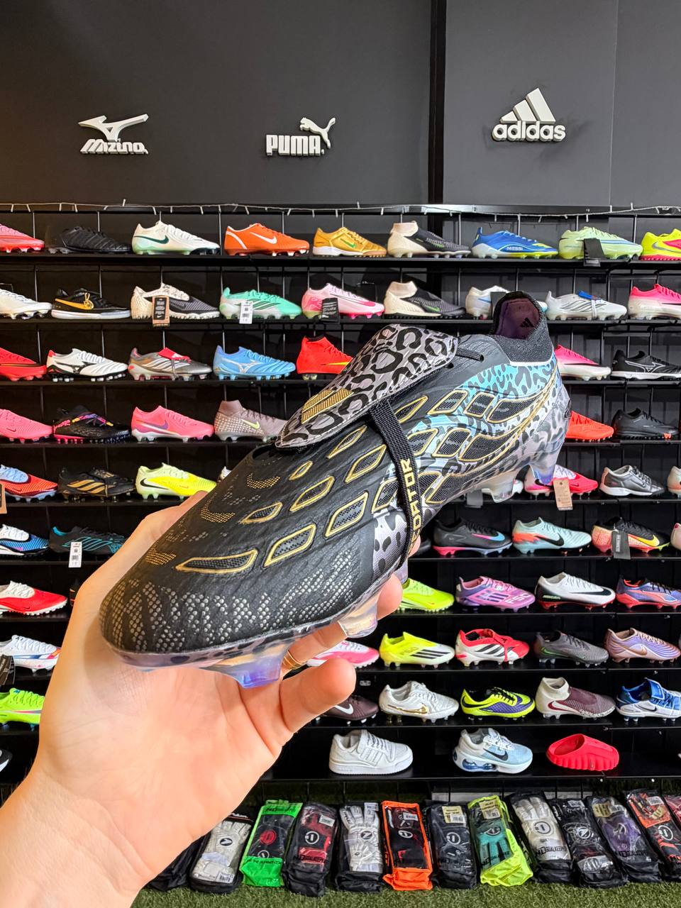 ADIDAS PREDATOR ELITE (FG) PRONTA ENTREGA