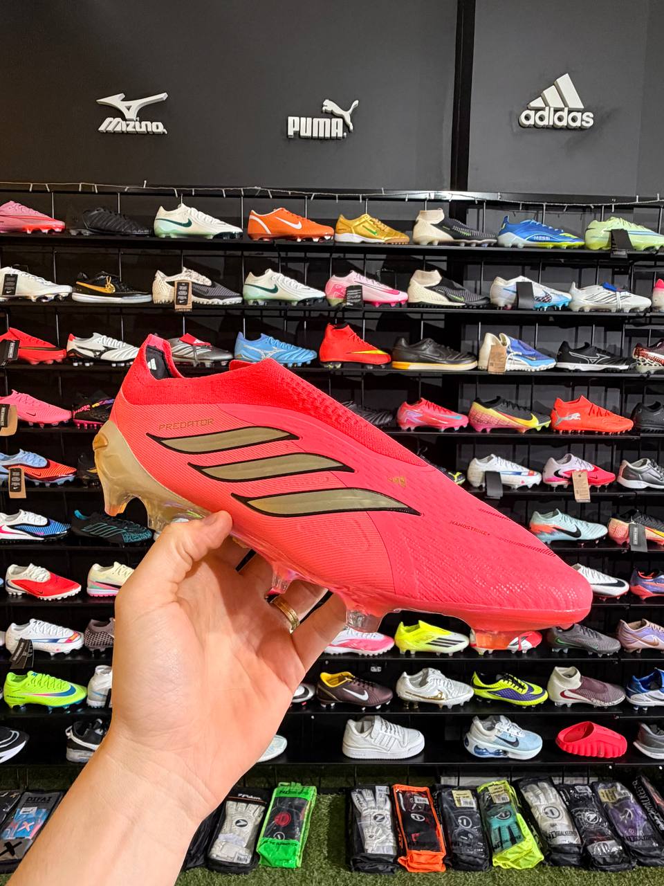 ADIDAS PREDATOR ELITE (FG) PRONTA ENTREGA