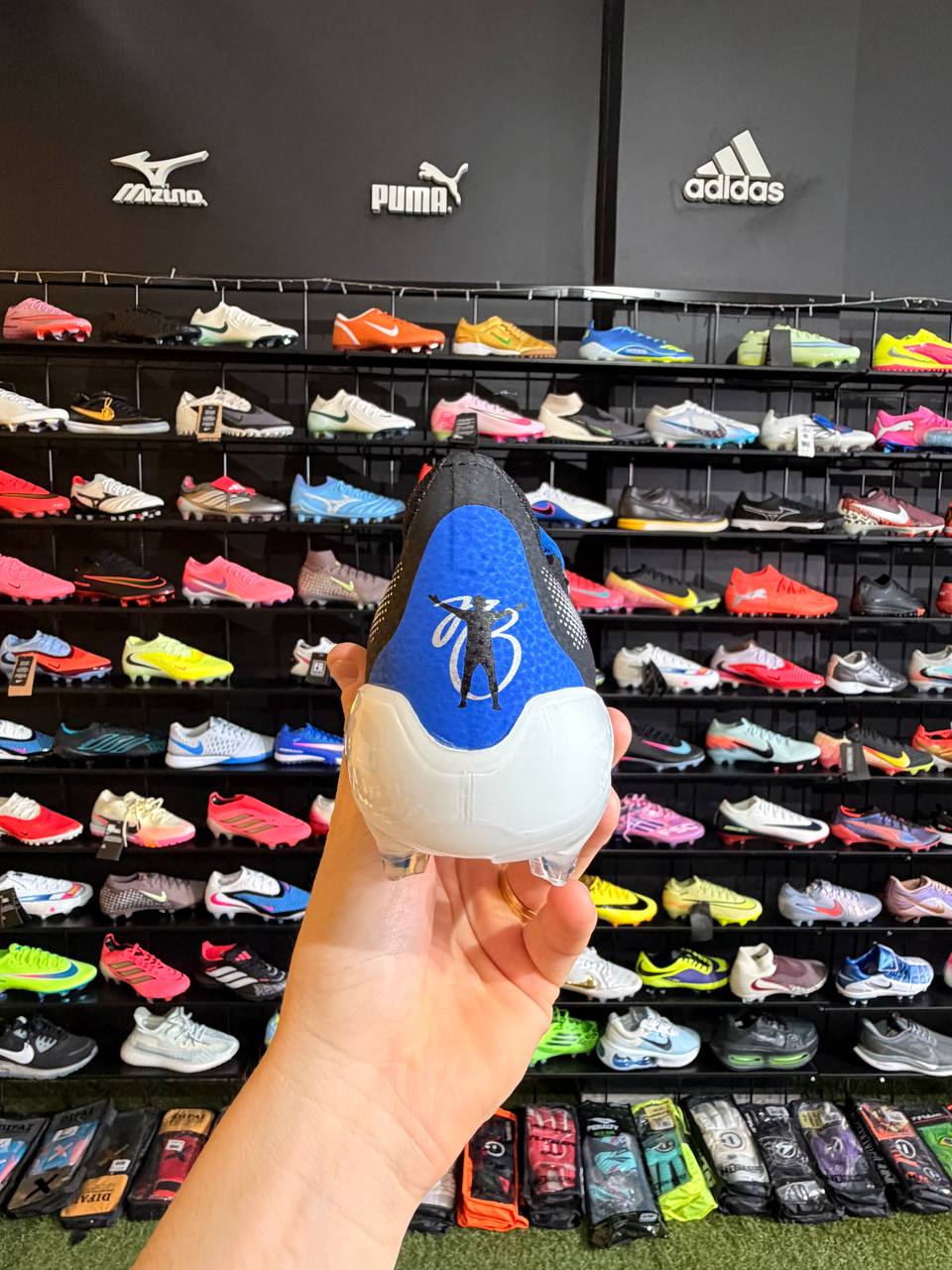 ADIDAS PREDATOR ELITE (FG) PRONTA ENTREGA