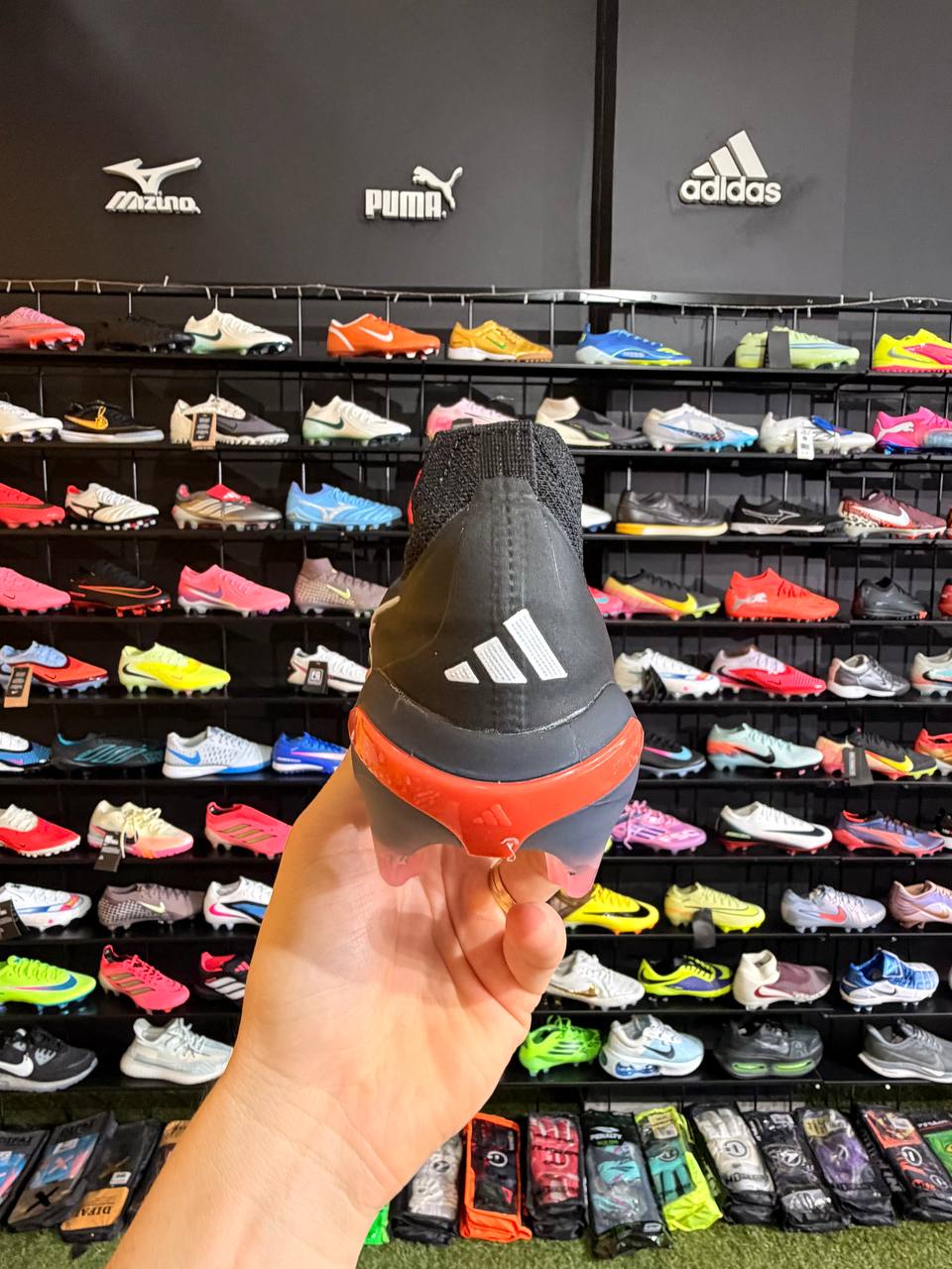 ADIDAS PREDATOR ELITE (FG) PRONTA ENTREGA