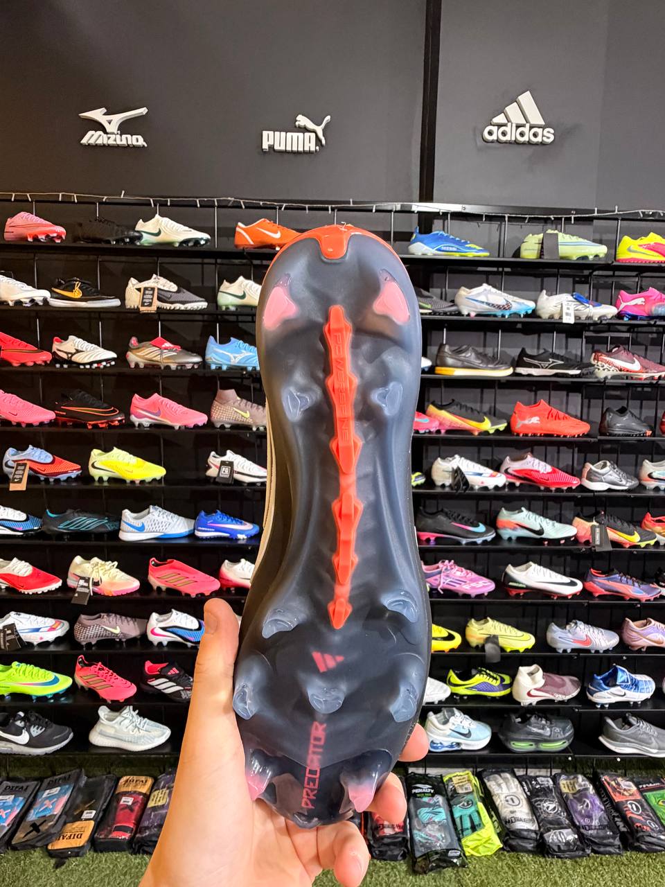 ADIDAS PREDATOR ELITE (FG) PRONTA ENTREGA