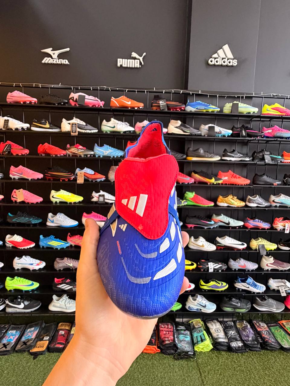 ADIDAS PREDATOR ELITE (FG) PRONTA ENTREGA
