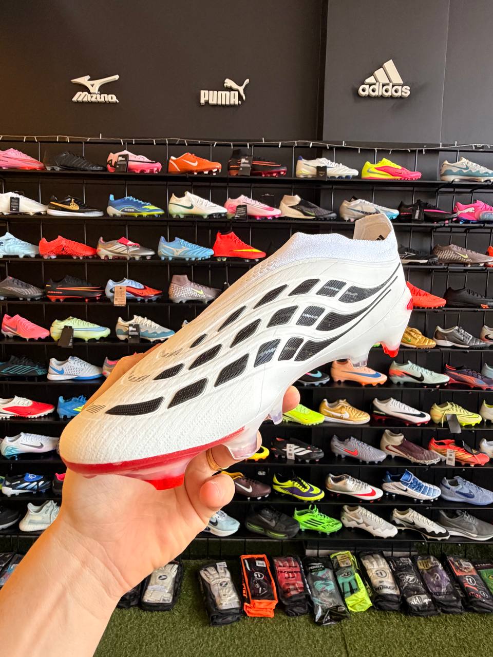 ADIDAS PREDATOR ELITE (FG) PRONTA ENTREGA – Raposa Outlet