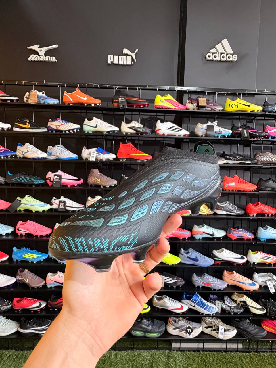 ADIDAS PREDATOR ELITE (FG) PRONTA ENTREGA