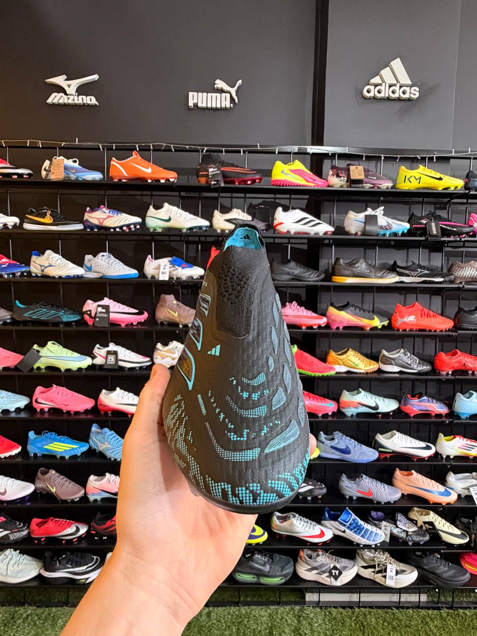 ADIDAS PREDATOR ELITE (FG) PRONTA ENTREGA