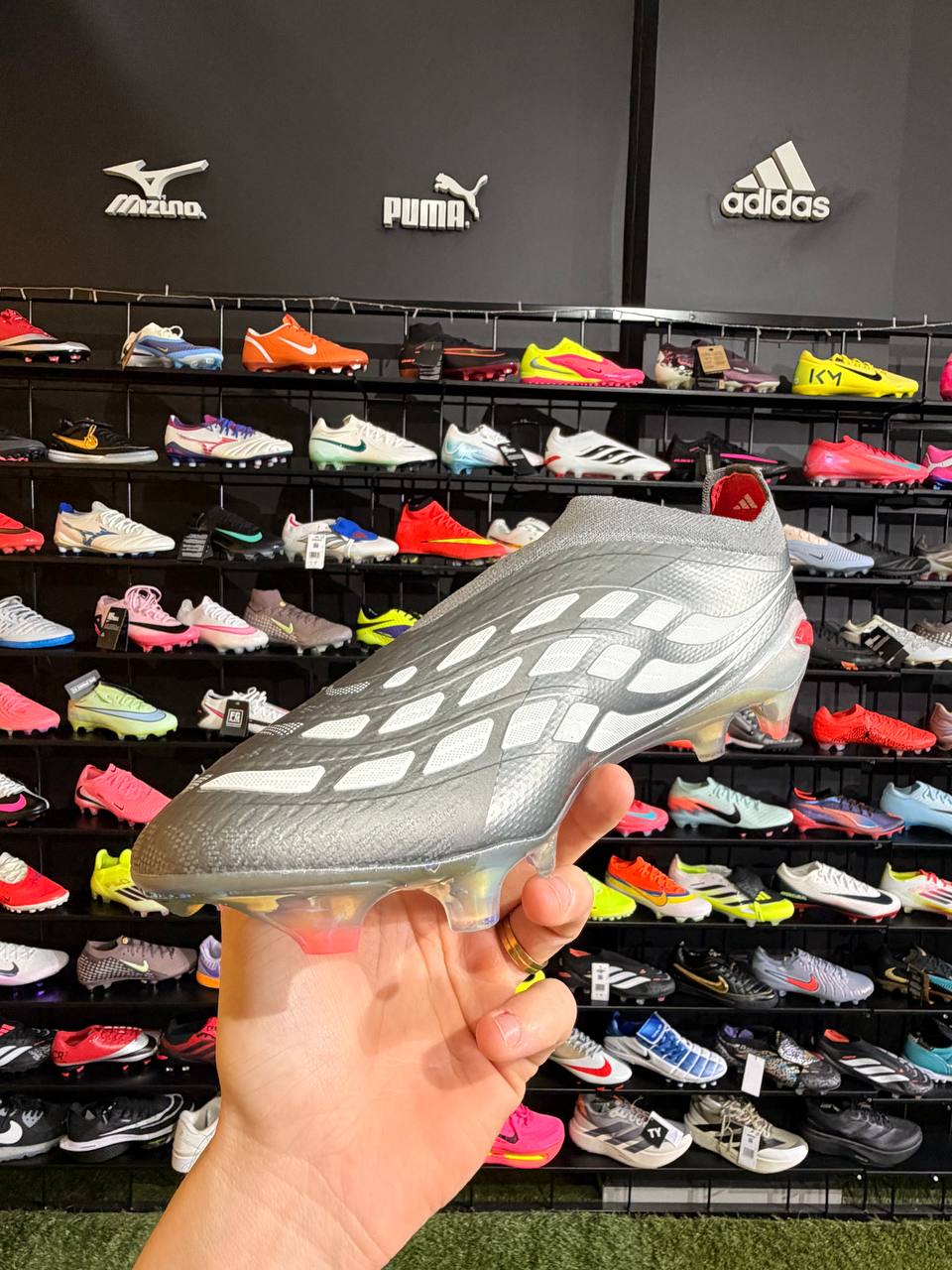 ADIDAS PREDATOR ELITE (FG) PRONTA ENTREGA