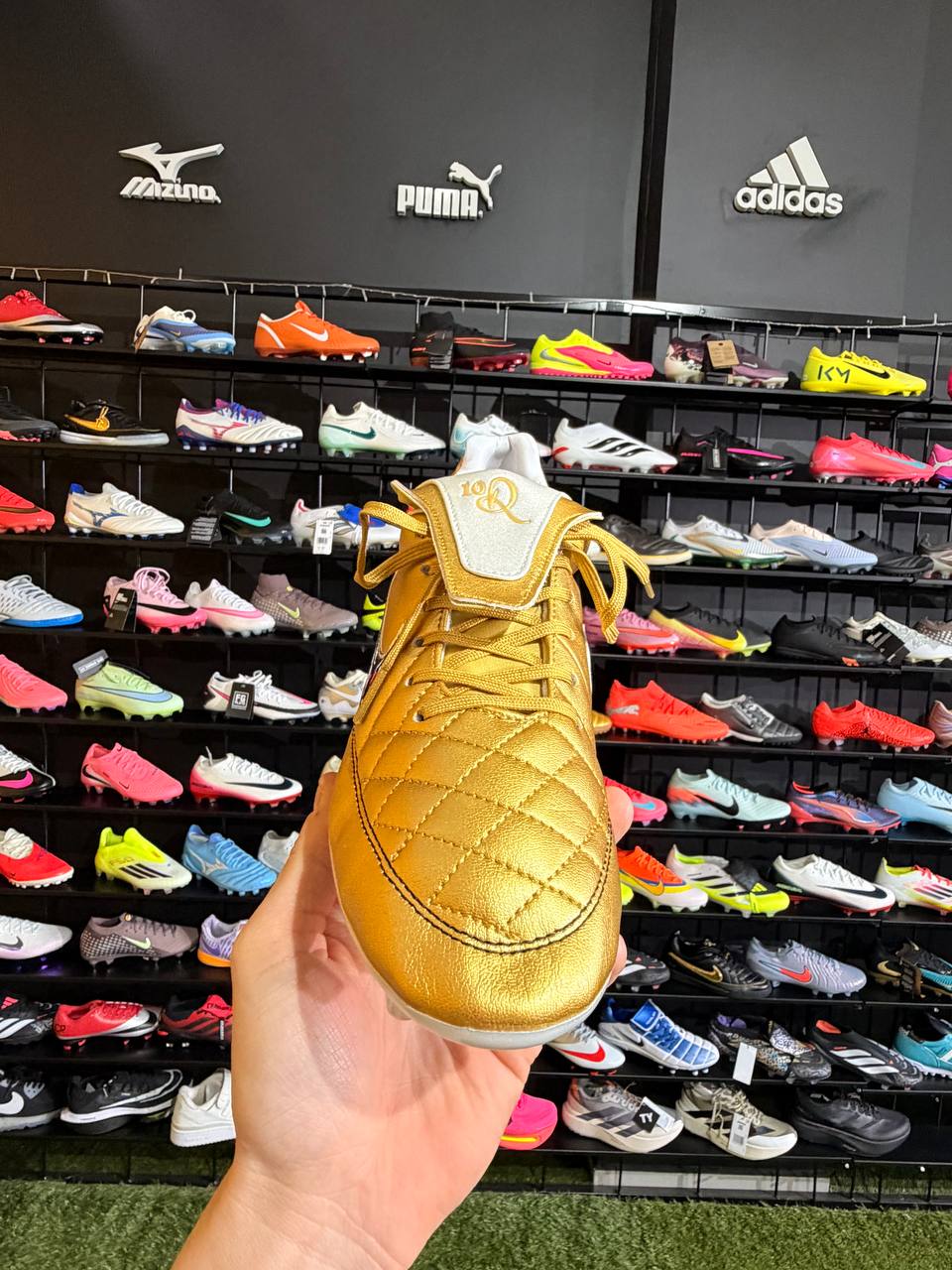 NIKE TIEMPO LEGEND R10 ELITE (FG) PRONTA ENTREGA