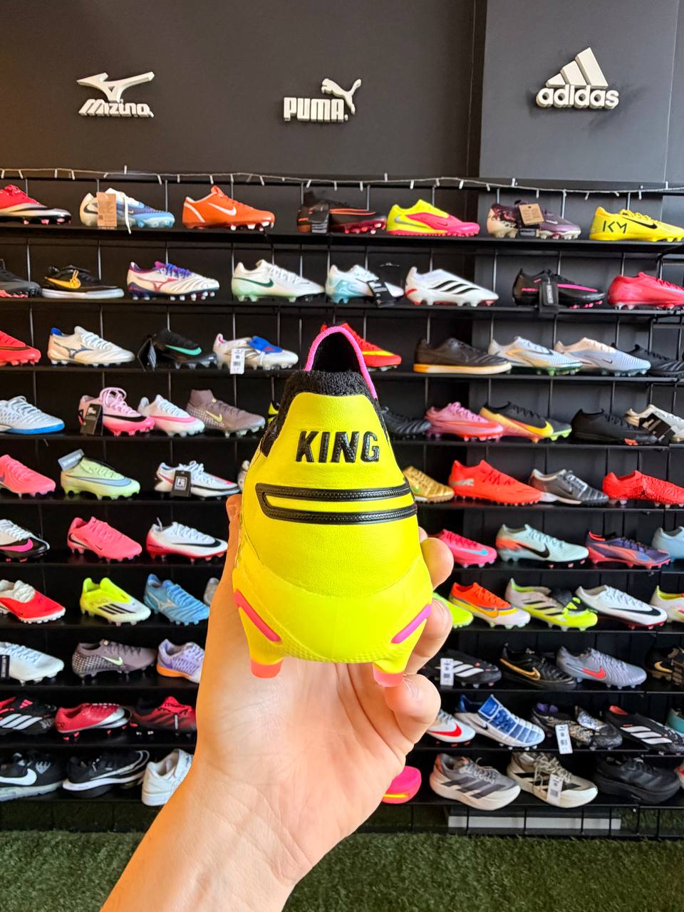 PUMA KING ULTIMATE ELITE PROFISSIONAL (FG) PRONTA ENTREGA