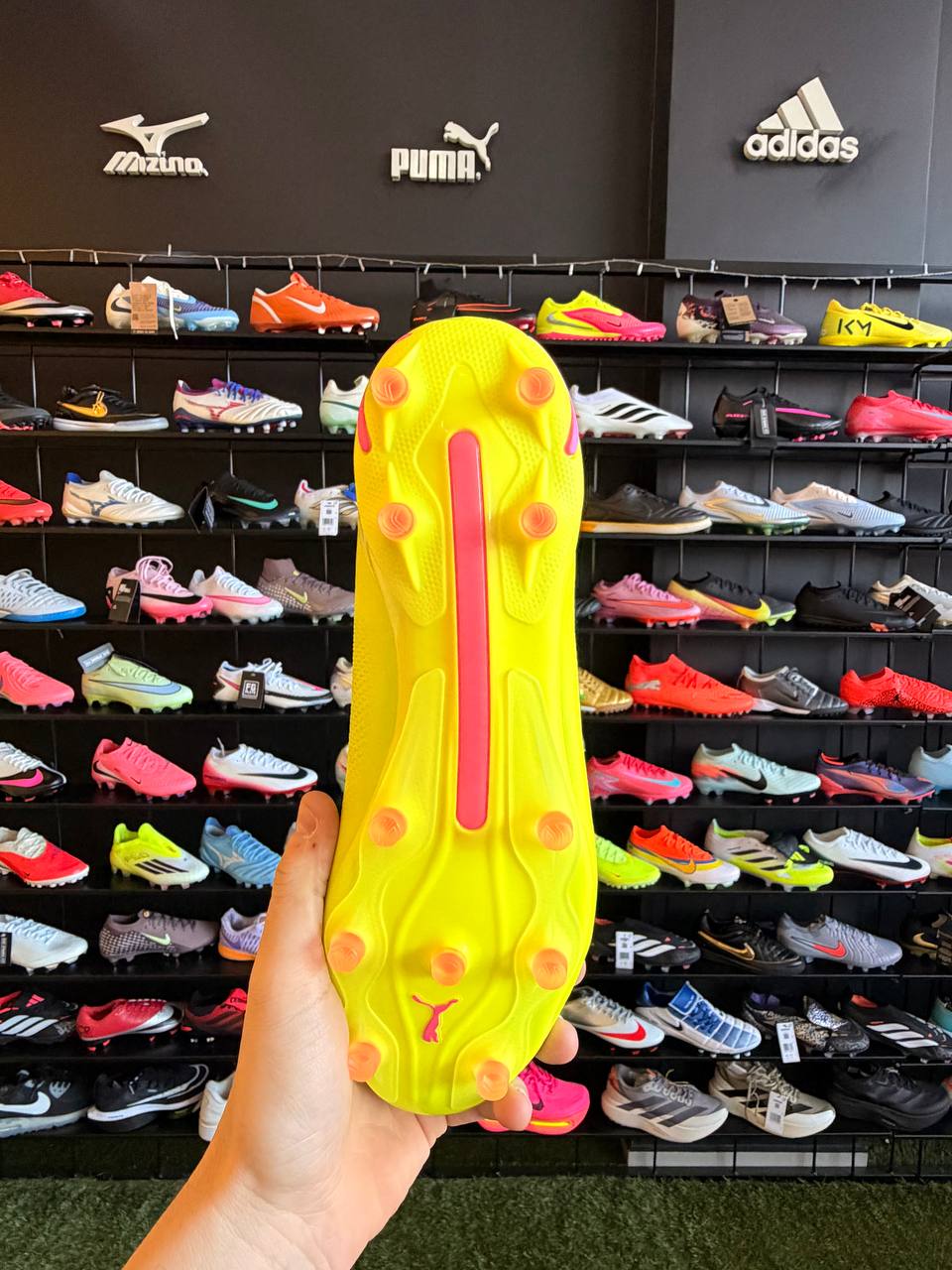 PUMA KING ULTIMATE ELITE PROFISSIONAL (FG) PRONTA ENTREGA