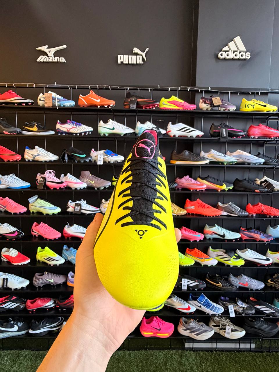 PUMA KING ULTIMATE ELITE PROFISSIONAL (FG) PRONTA ENTREGA