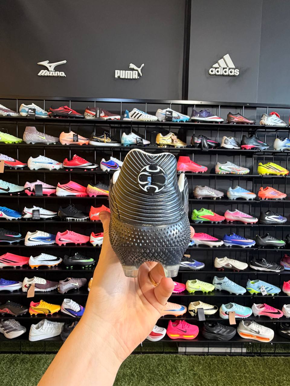 ADIDAS PREDATOR ELITE (FG) PRONTA ENTREGA