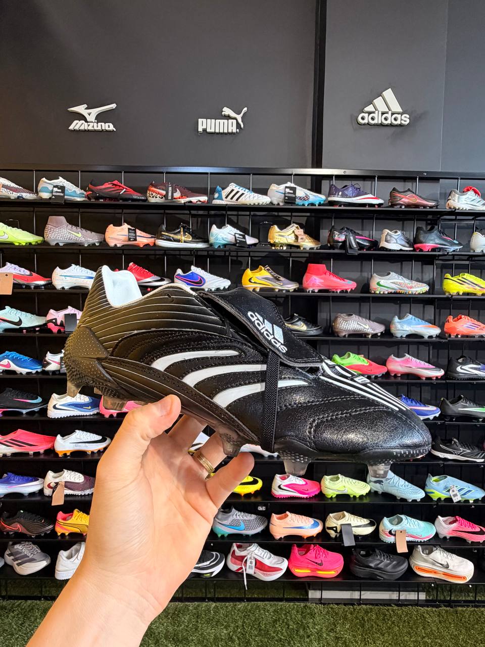ADIDAS PREDATOR ELITE (FG) PRONTA ENTREGA