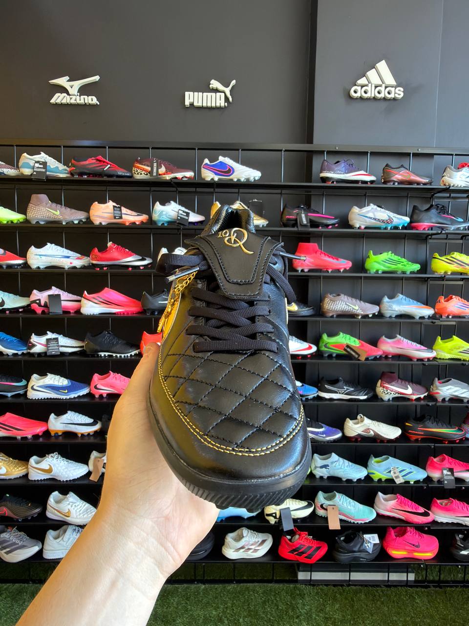 NIKE TIEMPO R10 (TF) + BRINDE PRONTA ENTREGA