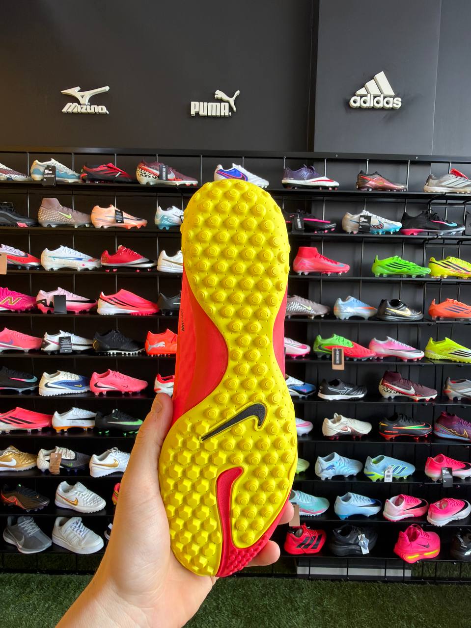 NIKE HYPERVENOM ELITE (TF) PRONTA ENTREGA