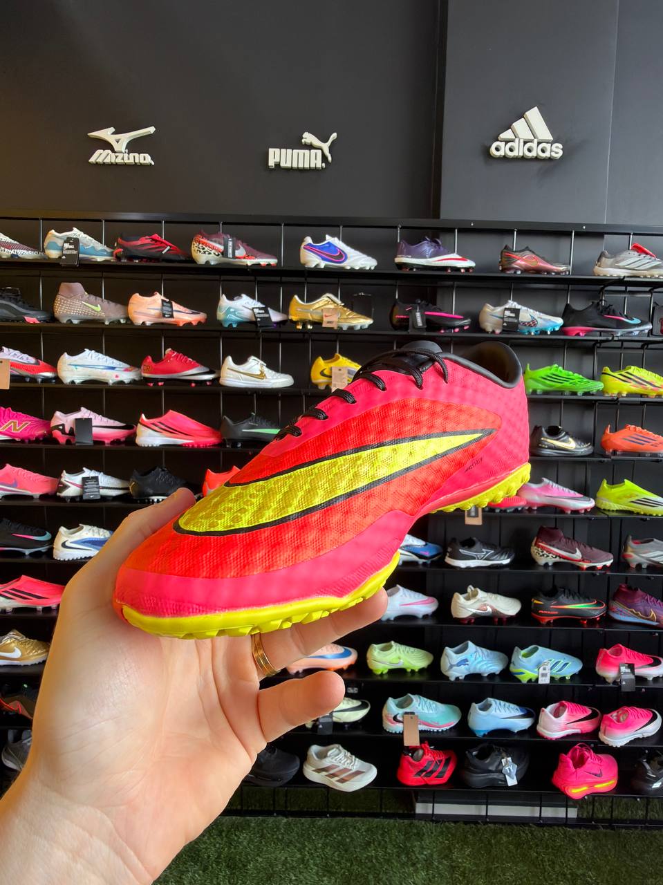 NIKE HYPERVENOM ELITE (TF) PRONTA ENTREGA