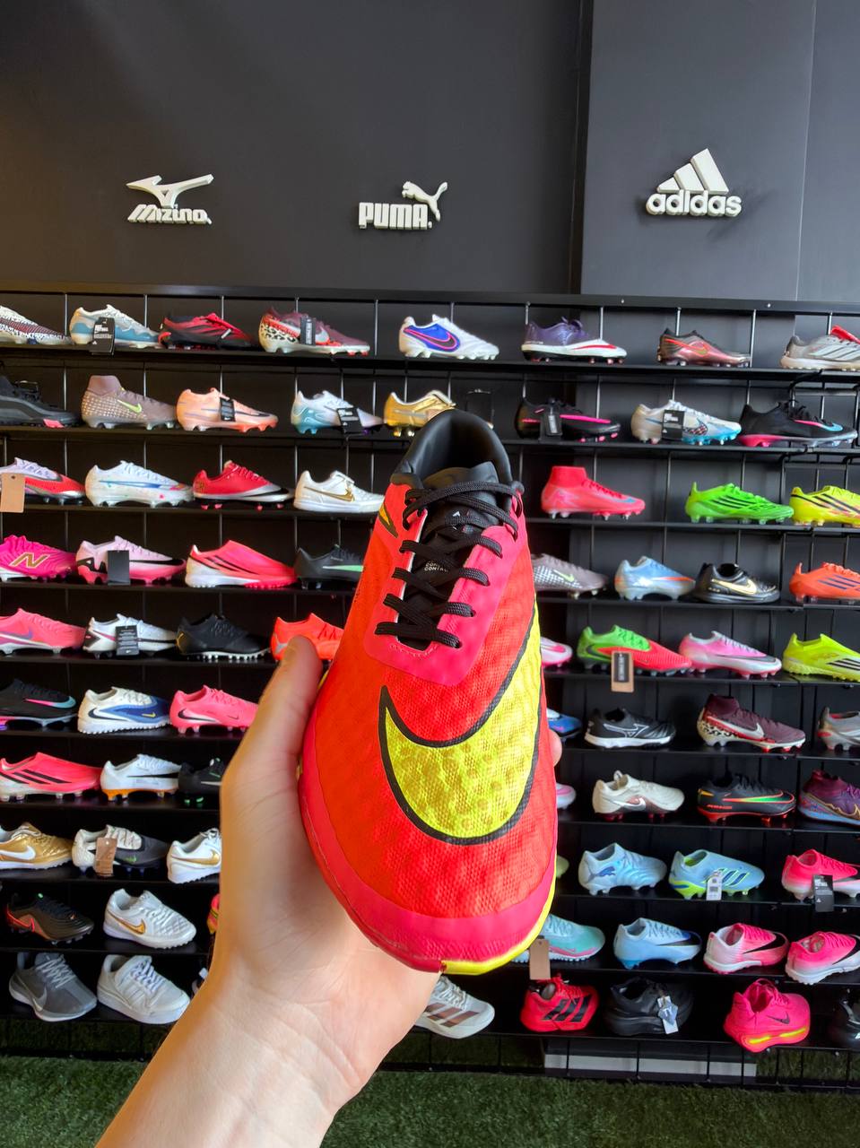 NIKE HYPERVENOM ELITE (TF) PRONTA ENTREGA