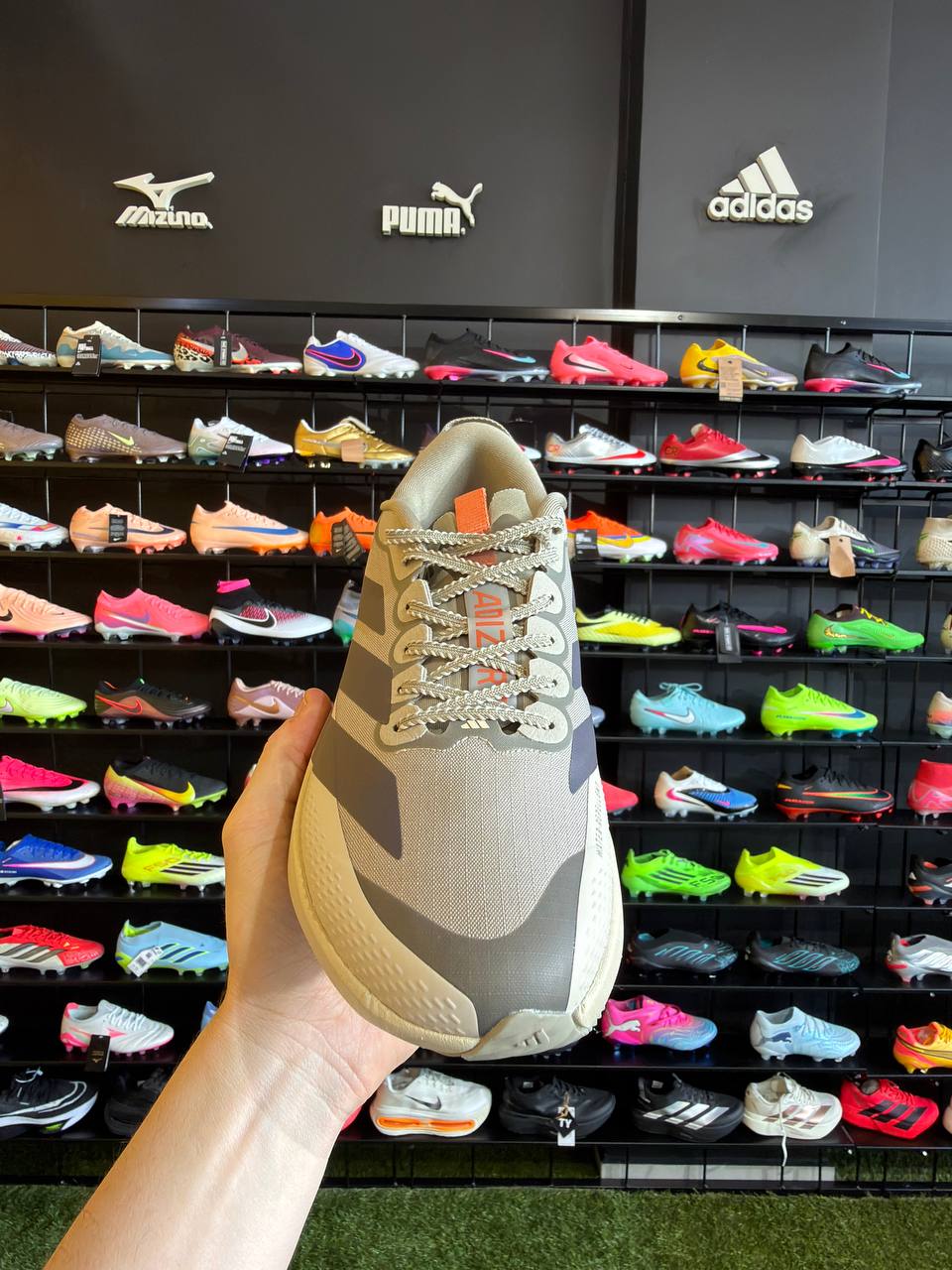 ADIDAS ADIZERO EVO SL