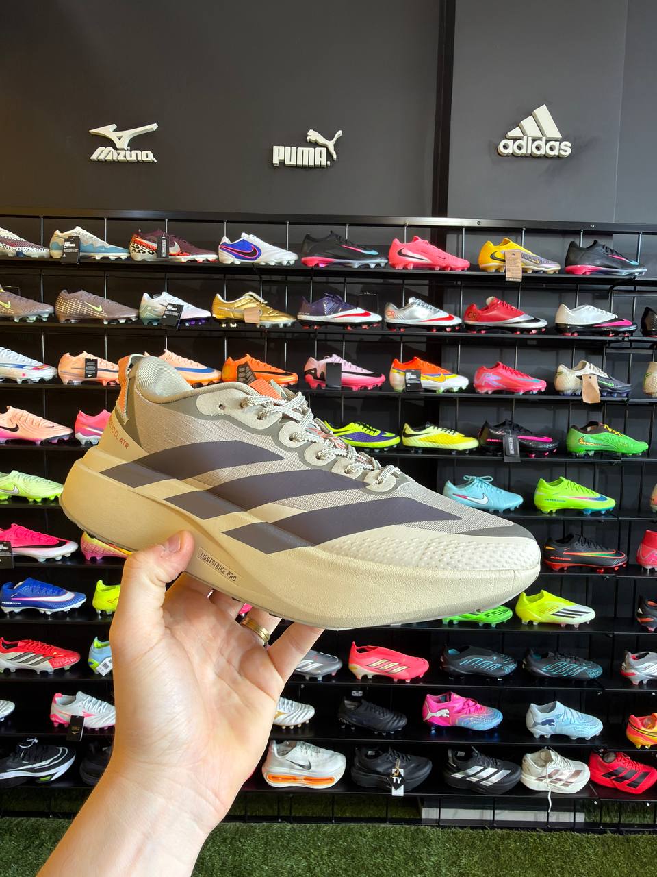 ADIDAS ADIZERO EVO SL