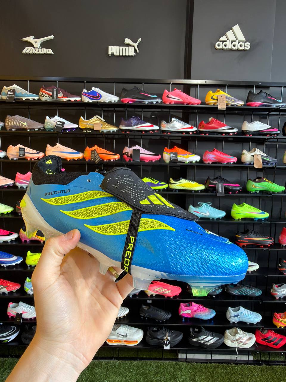 ADIDAS PREDATOR ELITE (FG) PRONTA ENTREGA