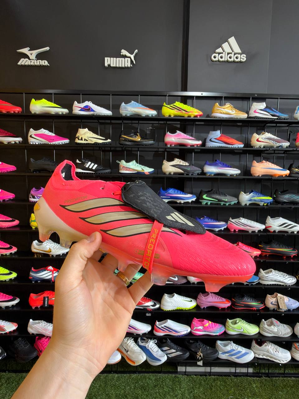ADIDAS PREDATOR ELITE (FG) PRONTA ENTREGA