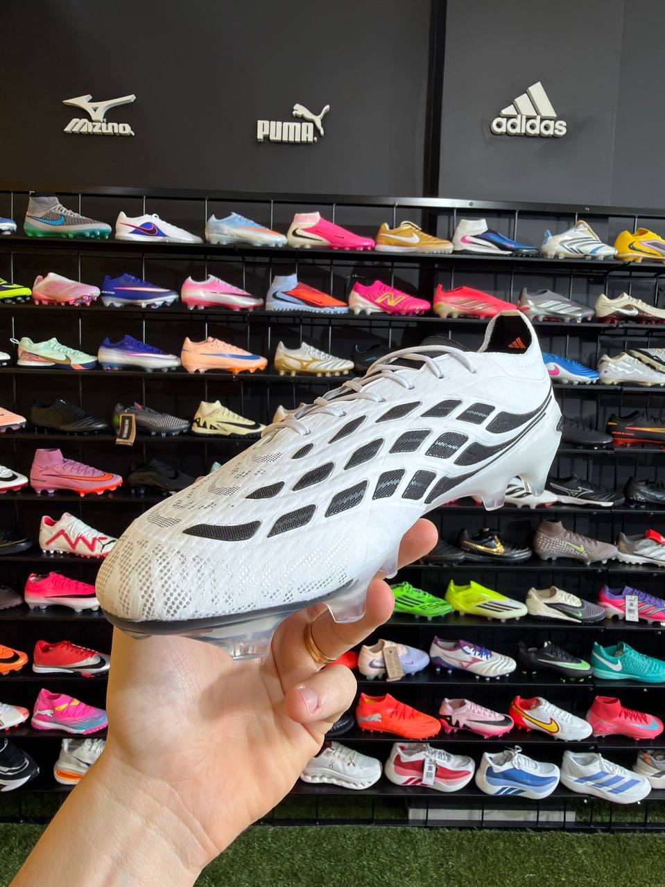 ADIDAS PREDATOR ELITE 26 (FG) PRONTA ENTREGA