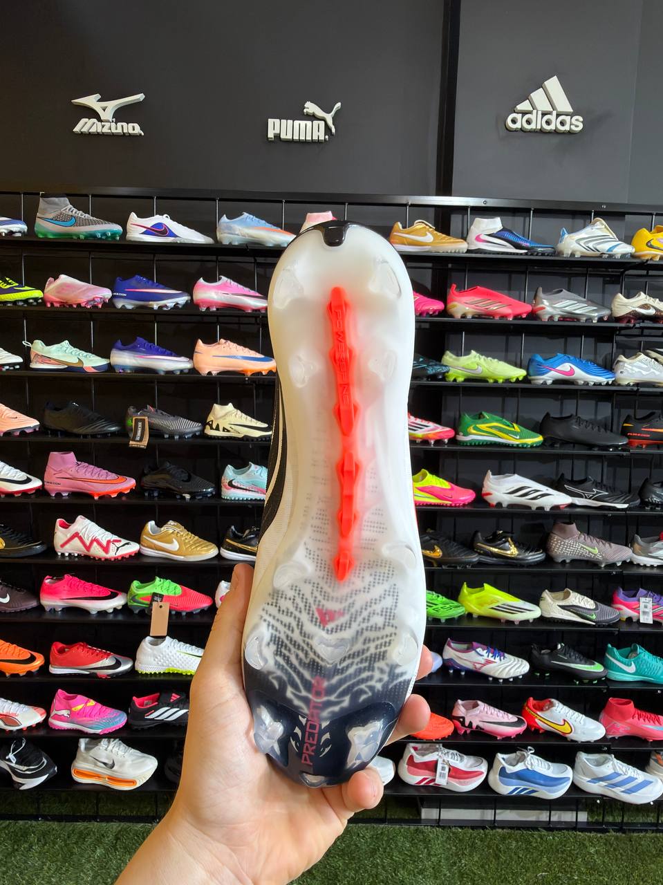 ADIDAS PREDATOR ELITE 26 (FG) PRONTA ENTREGA