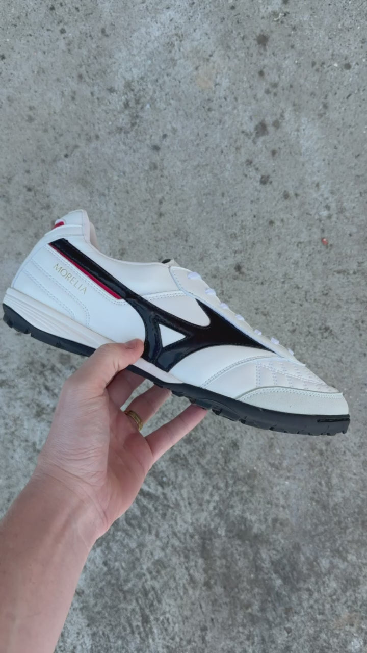 MIZUNO MORELIA TF + BRINDE (PRONTA ENTREGA)