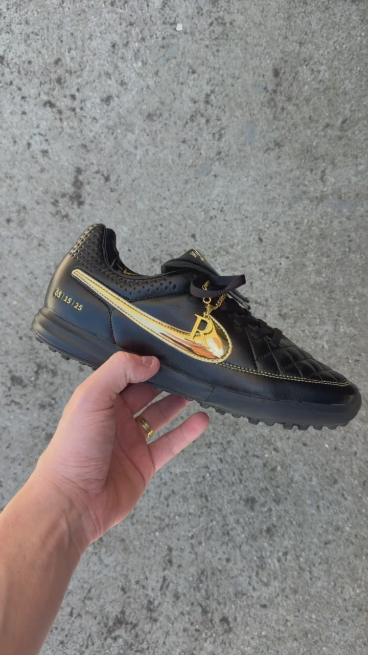 NIKE TIEMPO R10 (TF) + BRINDE PRONTA ENTREGA