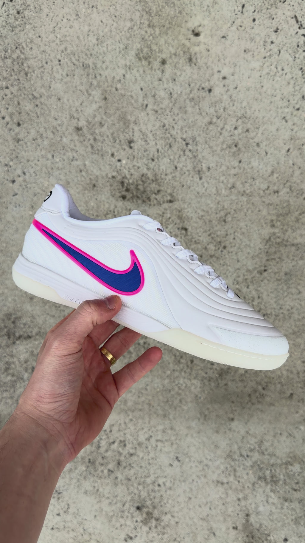 NIKE TIEMPO REACT GATO (IC) + BRINDE PRONTA ENTREGA