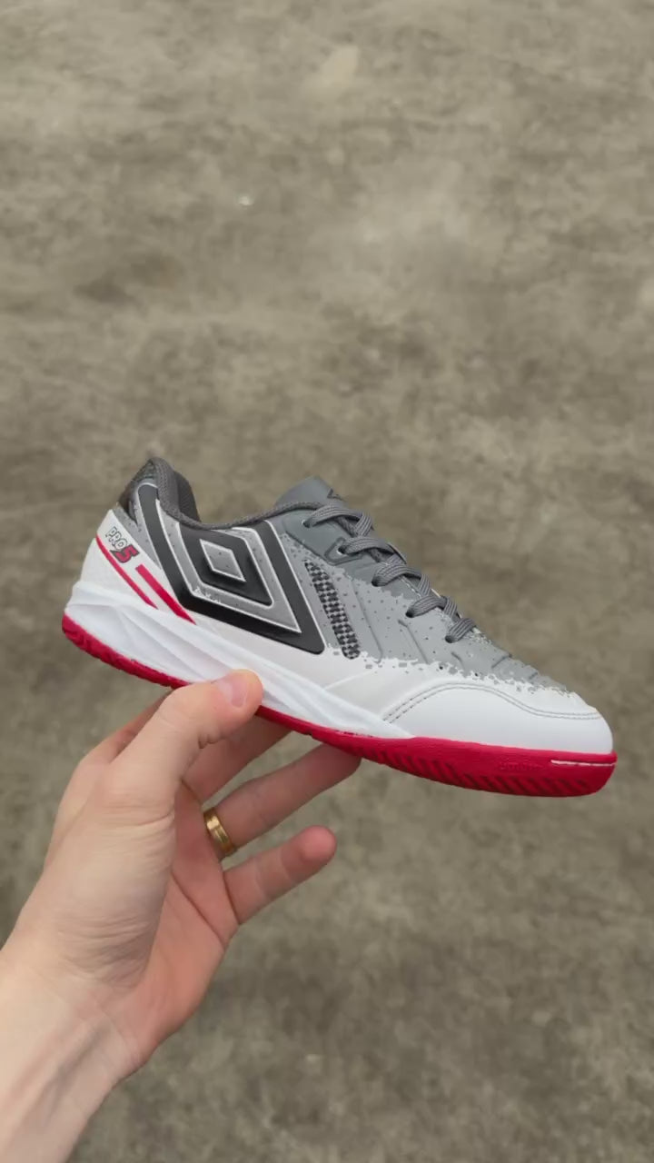 UMBRO BUMP PRO 5 JR SHARK PRONTA ENTREGA