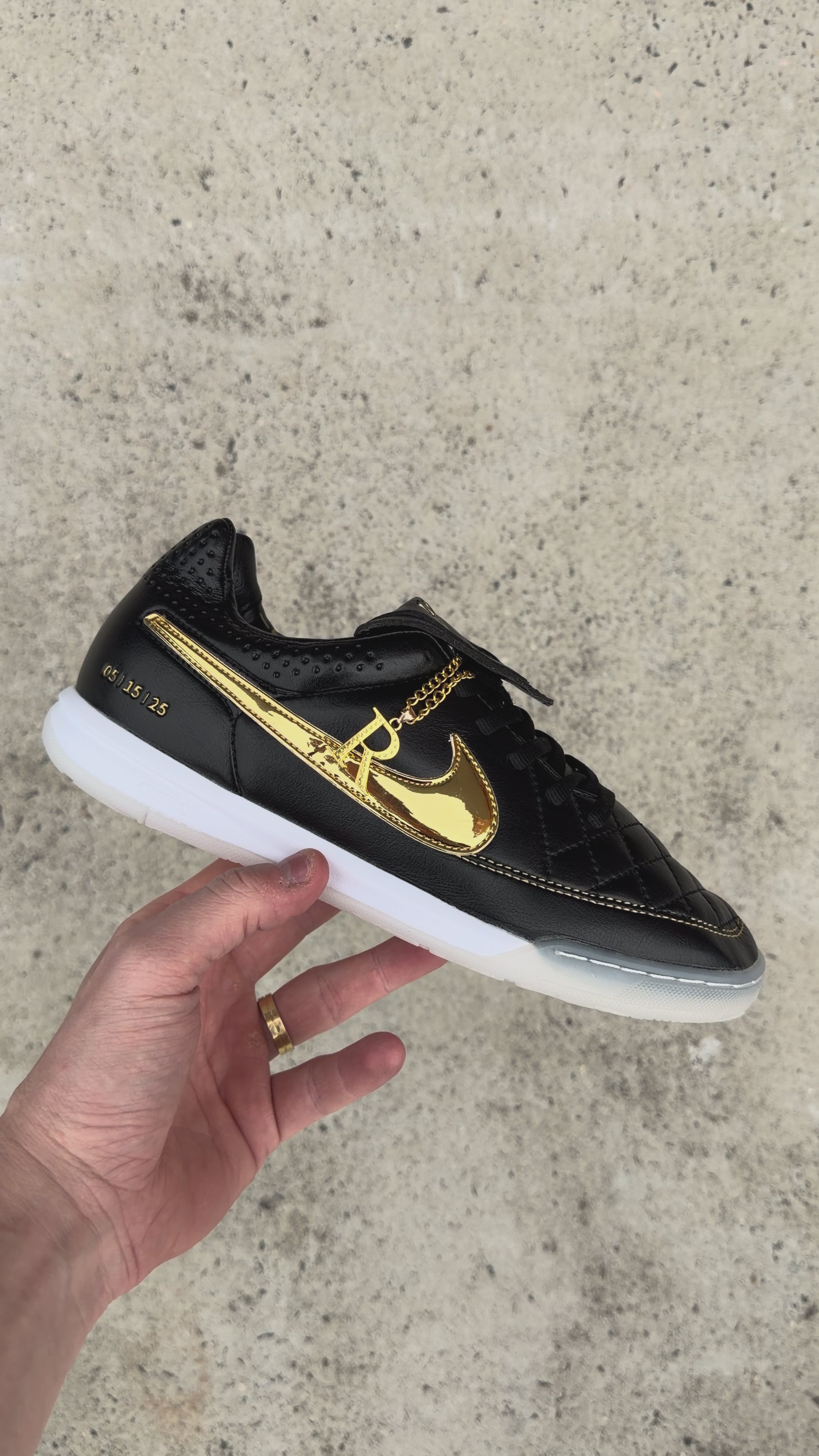 NIKE TIEMPO R10 ELITE  (IC) PRONTA ENTREGA